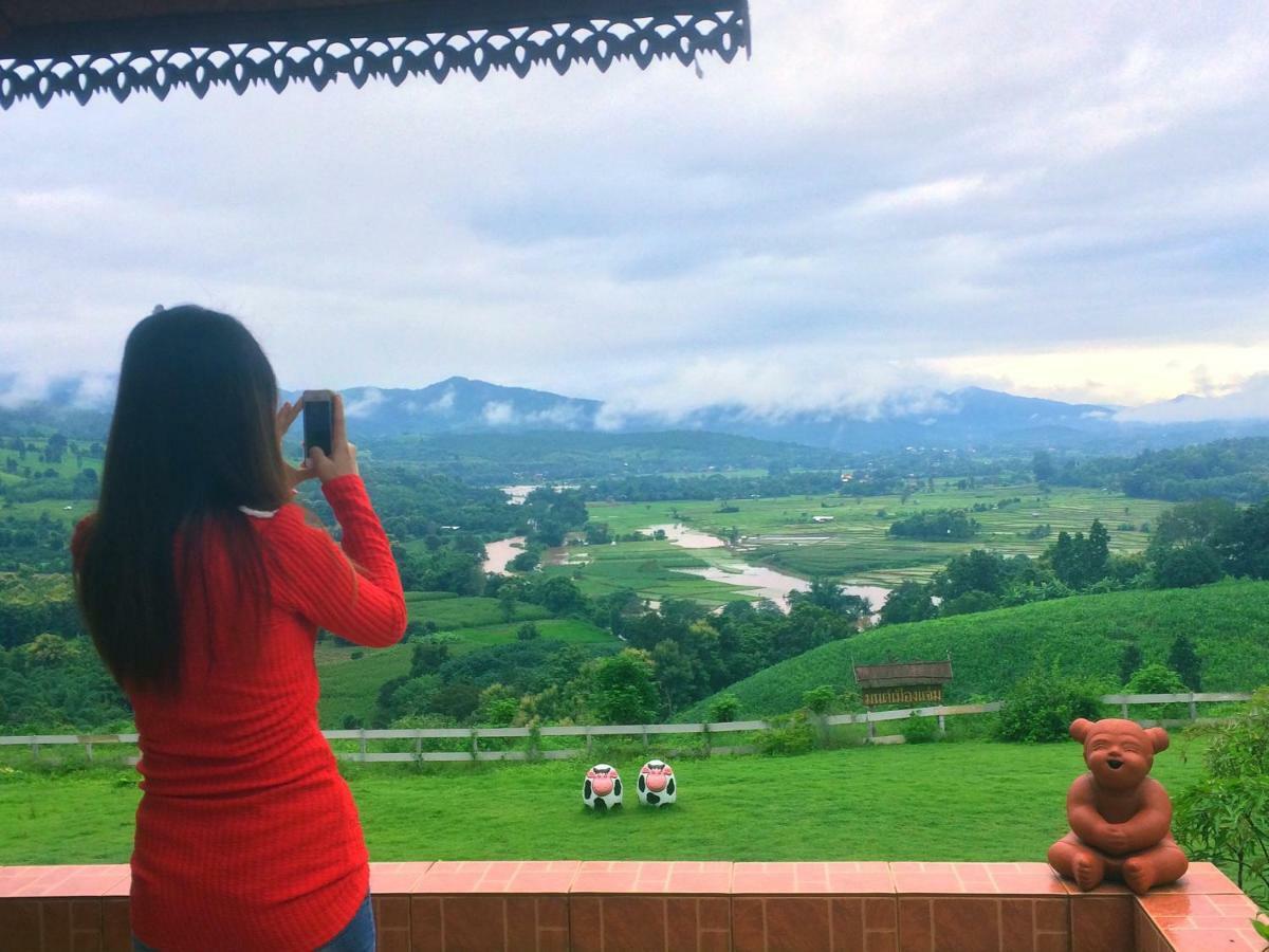 Hotel มนต์เมืองแจ่ม Mae Chaem Esterno foto